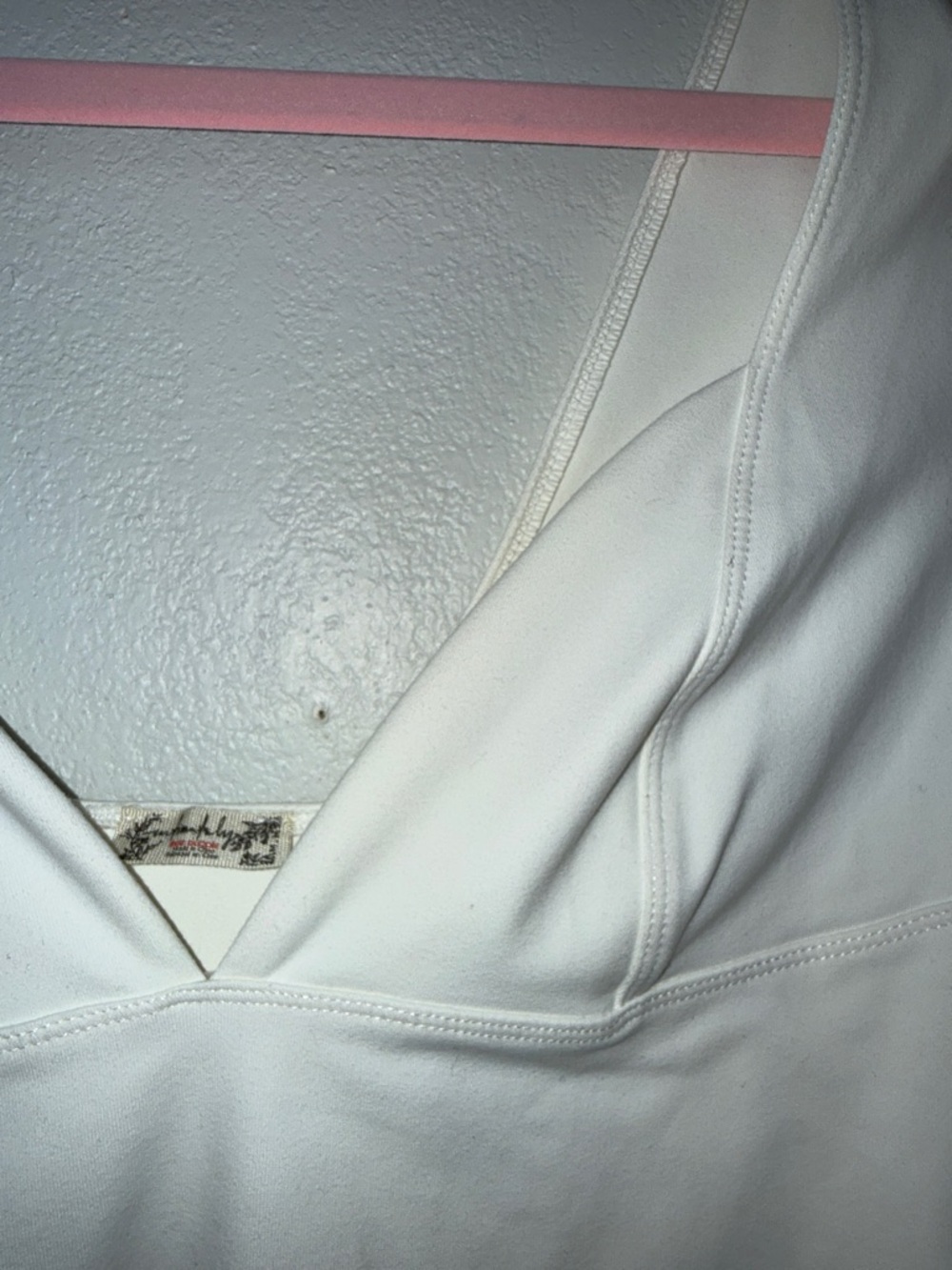White V-Neck Cap Sleeve Top - Picture 3 of 5